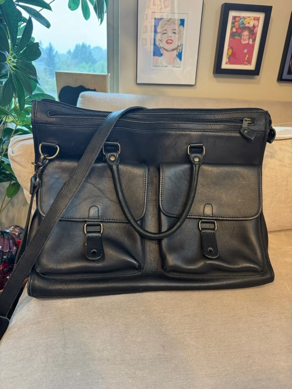 Eddie Bauer vintage Black Leather Briefcase with Dual Front Pockets